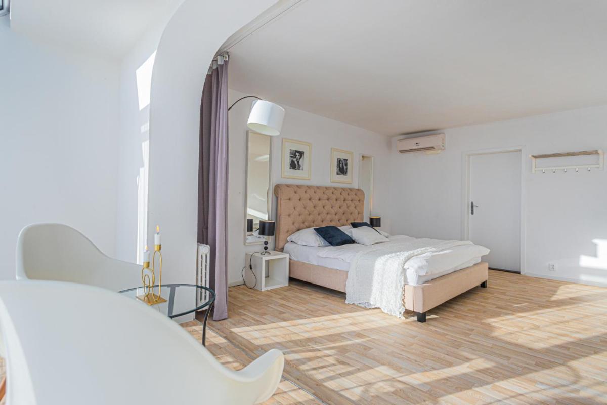 Apartment Jane Praga Zewnętrze zdjęcie
